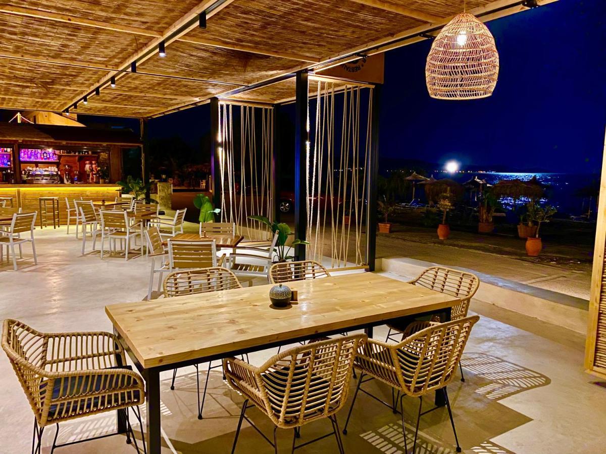 Zoom Beach Hotel Kandia Ngoại thất bức ảnh
